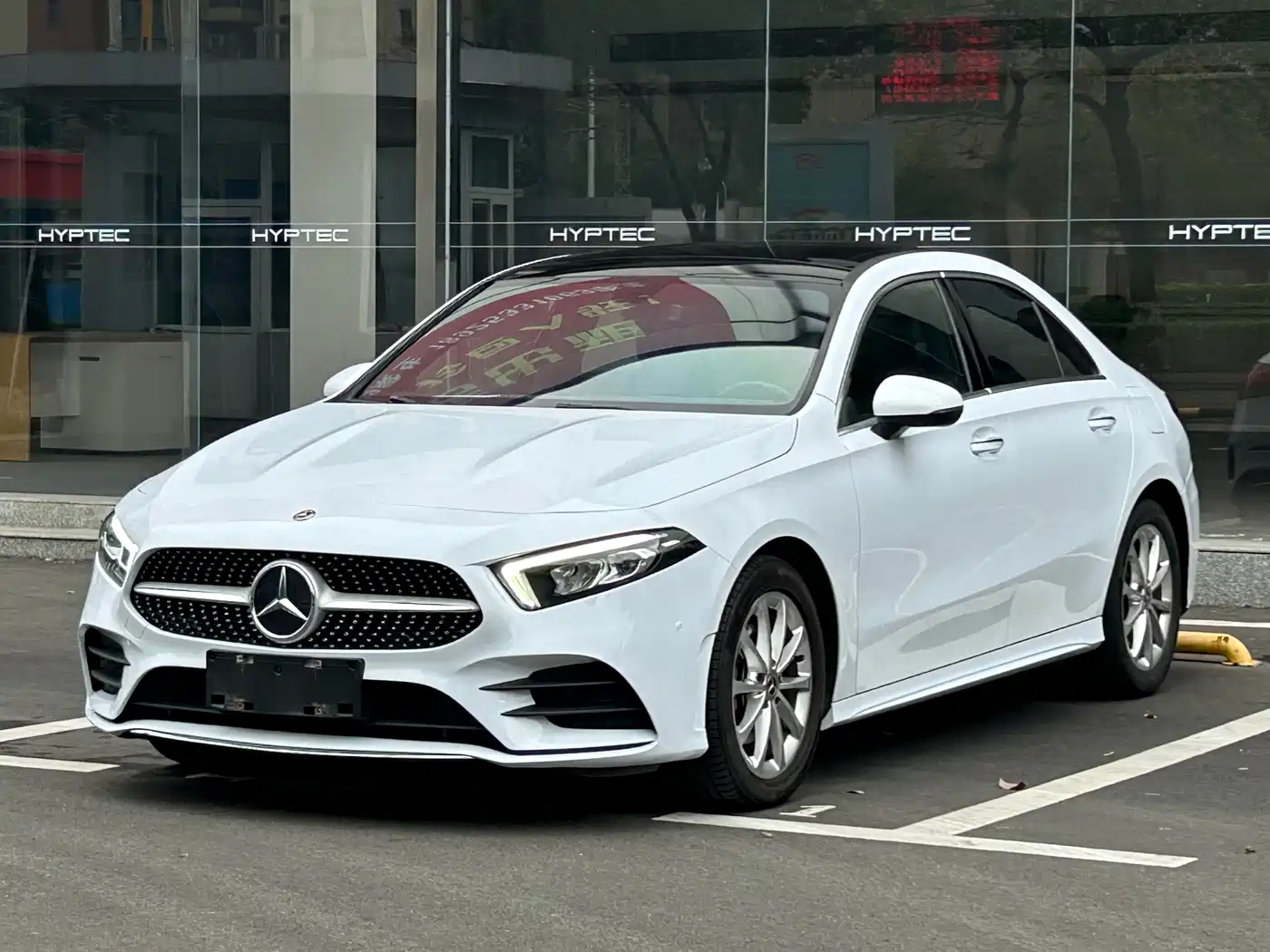 Mercedes-Benz A-Class 2021 A 200 L Sport Sedan Fashion Edition фото 3