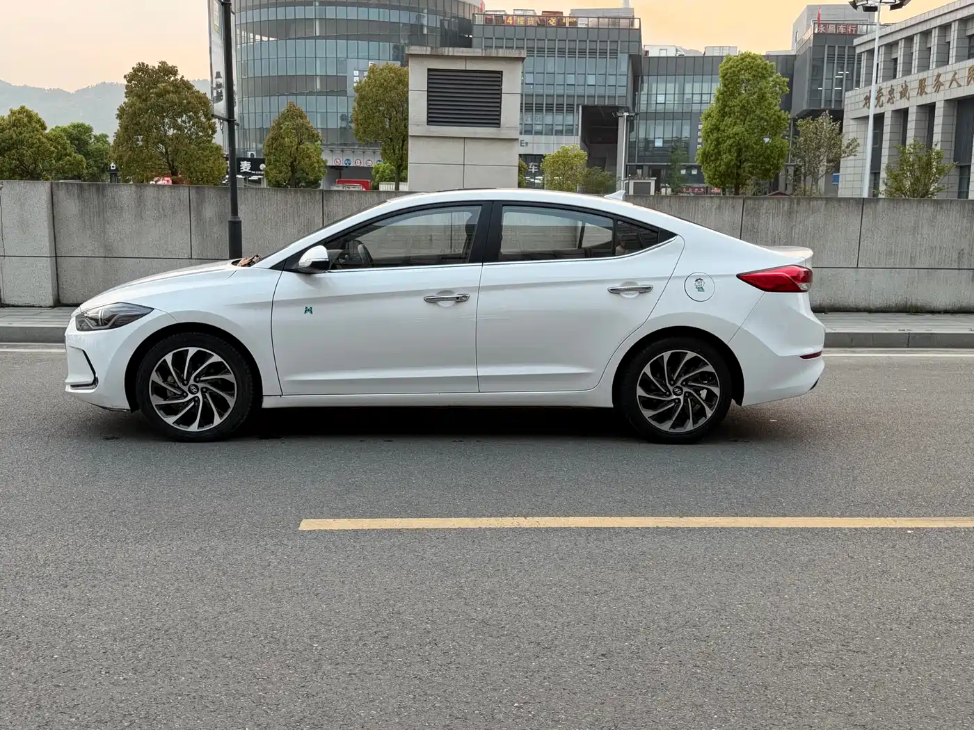 Hyundai Elantra 2019 1.4T Dual-clutch XuanDong·Vitality Type фото 10