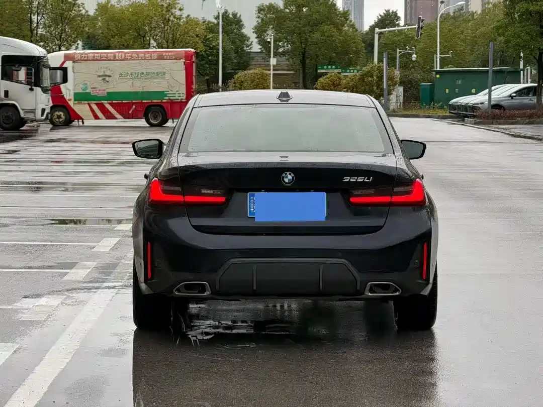 BMW 3 Series 2023 325Li M Sport Package фото 5