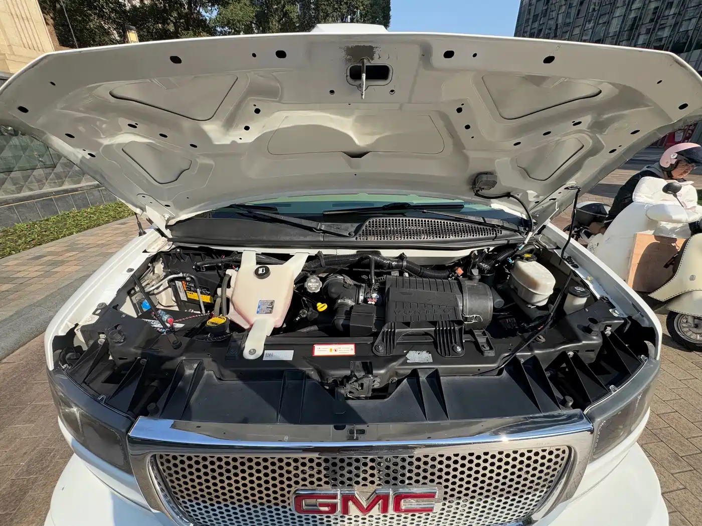 GMC Savana 2013 2013 5.3L AWD Leader Edition
