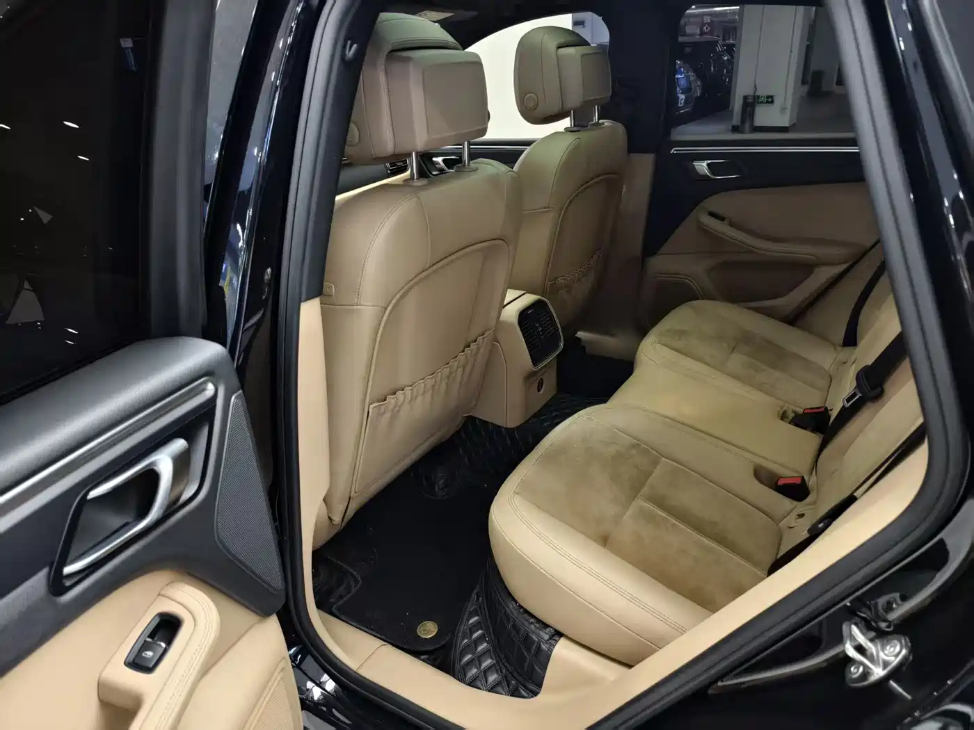 Porsche Macan 2018 Macan 2.0T фото 6