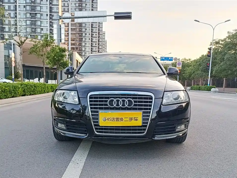 Audi A6L 2010 2.4L Luxury фото 7