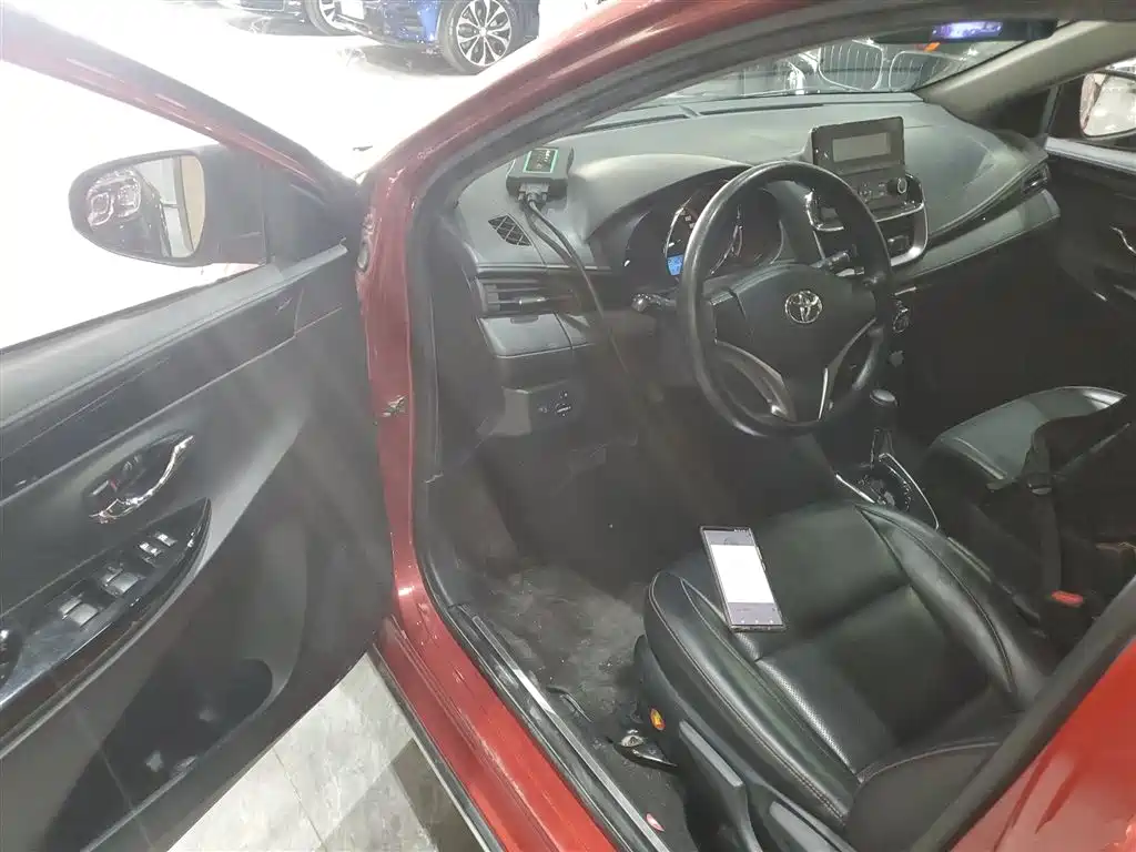 Toyota YARiS L Zhi Xuan 2020 Zhi Xuan X 1.5L CVT Luxury фото 17