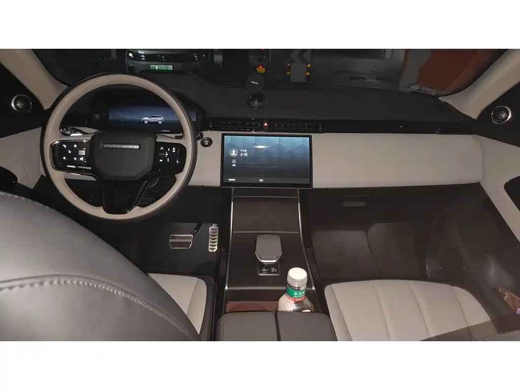 Land Rover Range Rover Evoque 2025 2024 Range Rover Evoque L 249PS Light Master Edition