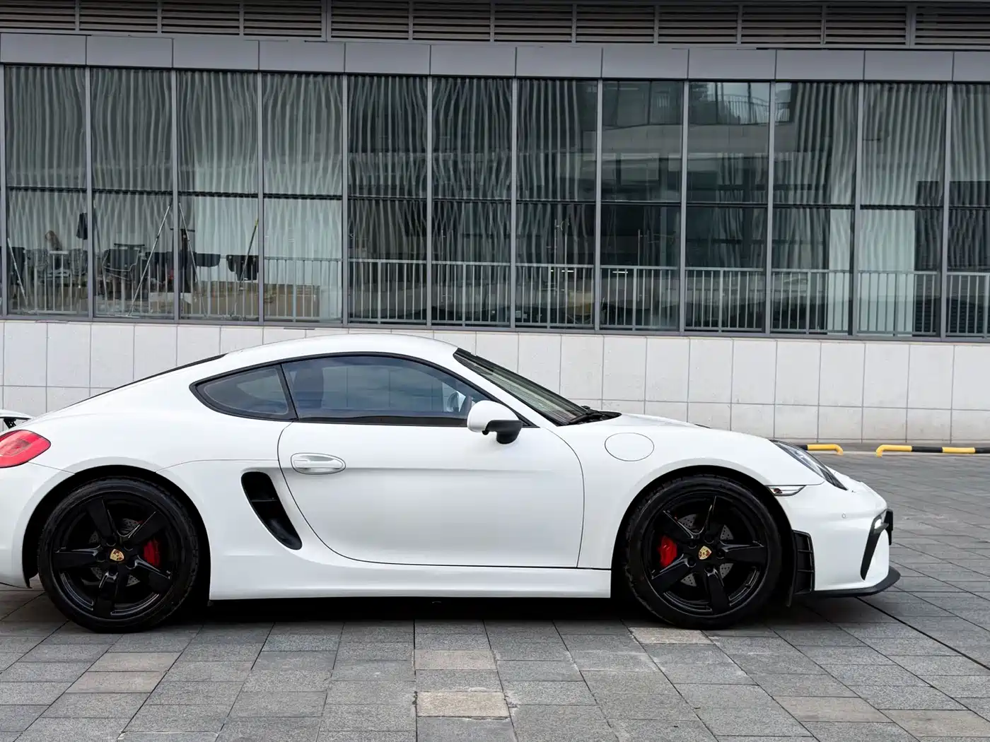 Porsche Cayman 2013 Cayman 2.7L фото 9