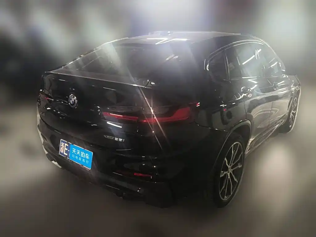 صورة 2 - BMW X4