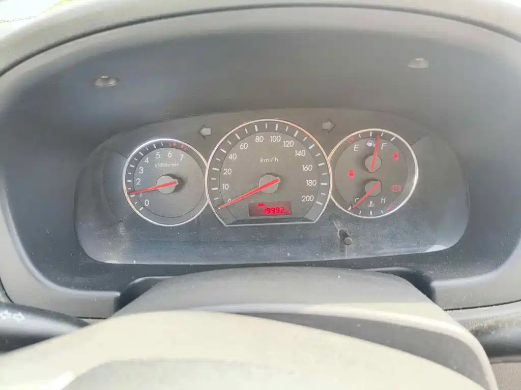 Changan Yuexiang V3 2014 2012 1.3L Manual Comfort China IV
