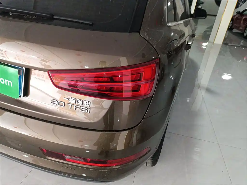 Audi Q3 2016 30 TFSI Fashion фото 8