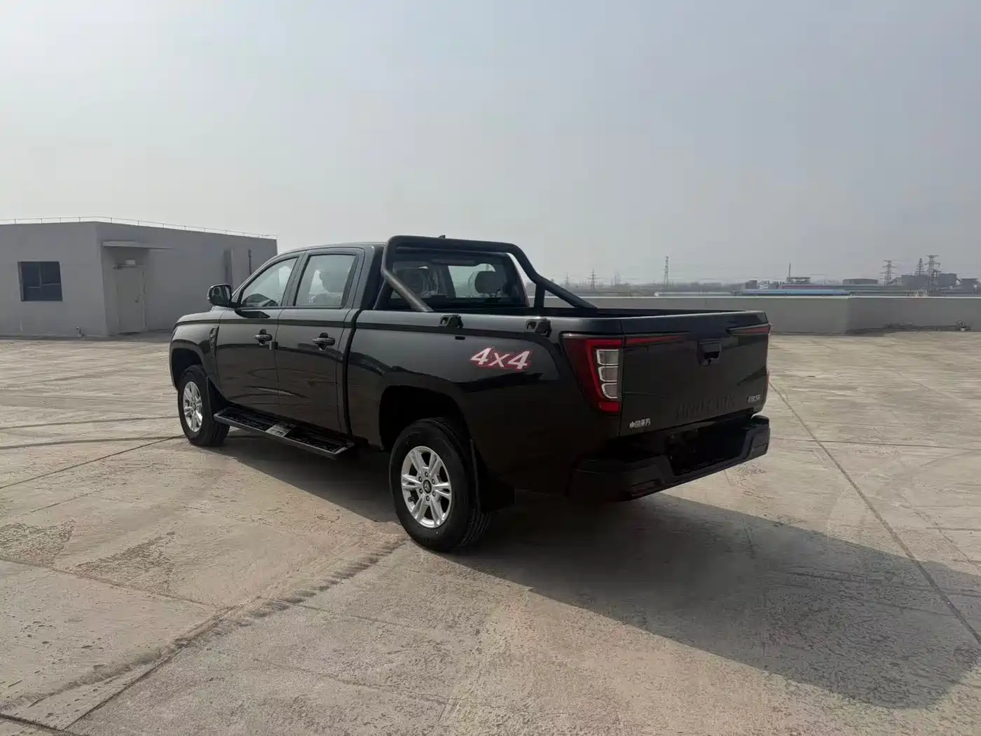 Sinotruk Bosheng 2026 2024 Commercial 2.0T Manual Diesel 4WD Long Wheelbase Youth Edition