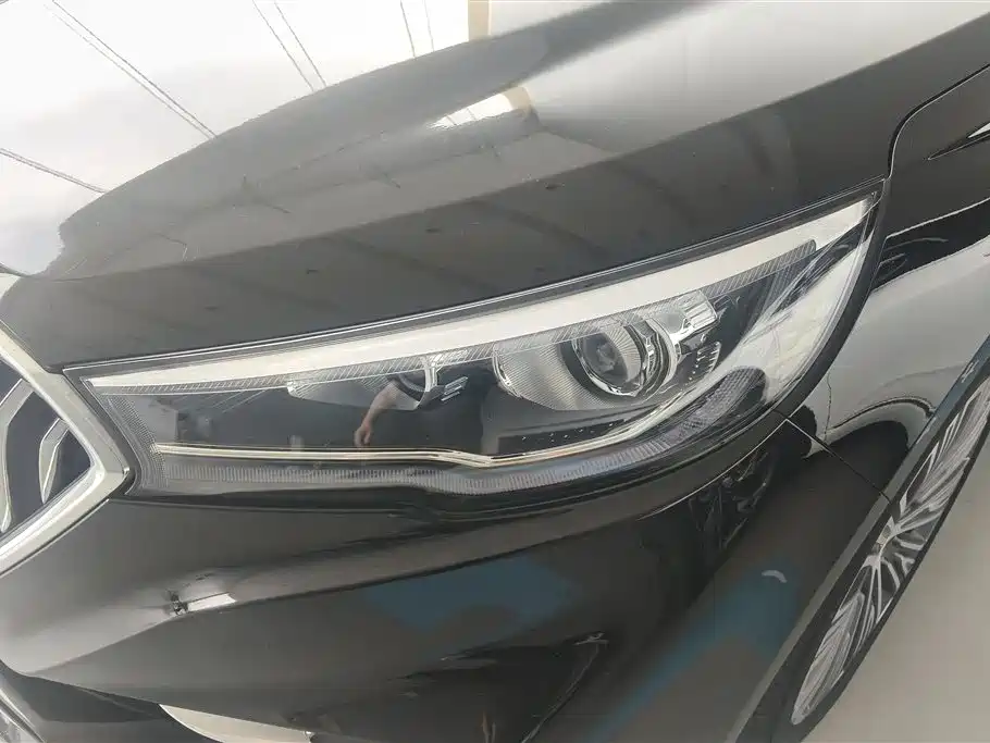 Hongqi H5 2022 Classic Facelift 1.5T DCT Flag Rhythm Edition фото 5
