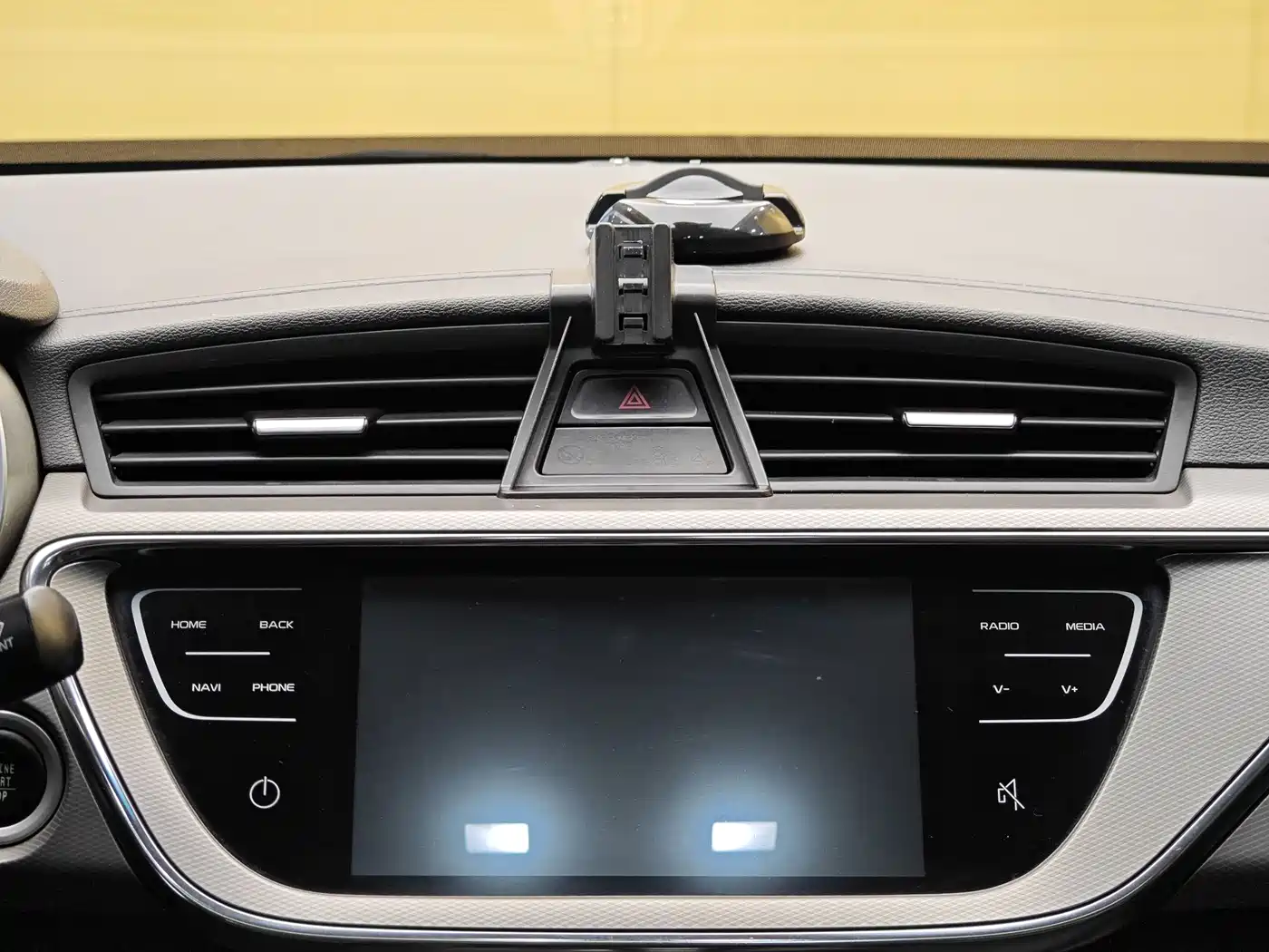 GEELY AUTOMOBILE EMGRAND GL