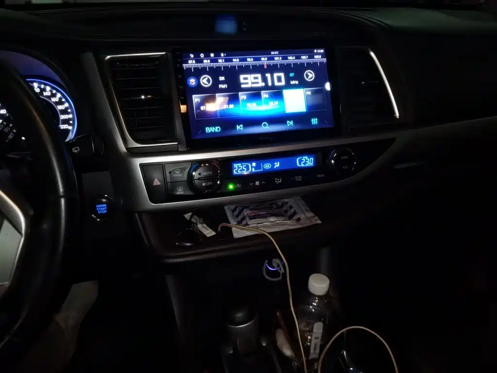 Toyota Highlander 2015 2.0T AWD Luxury Edition 7-seater фото 6