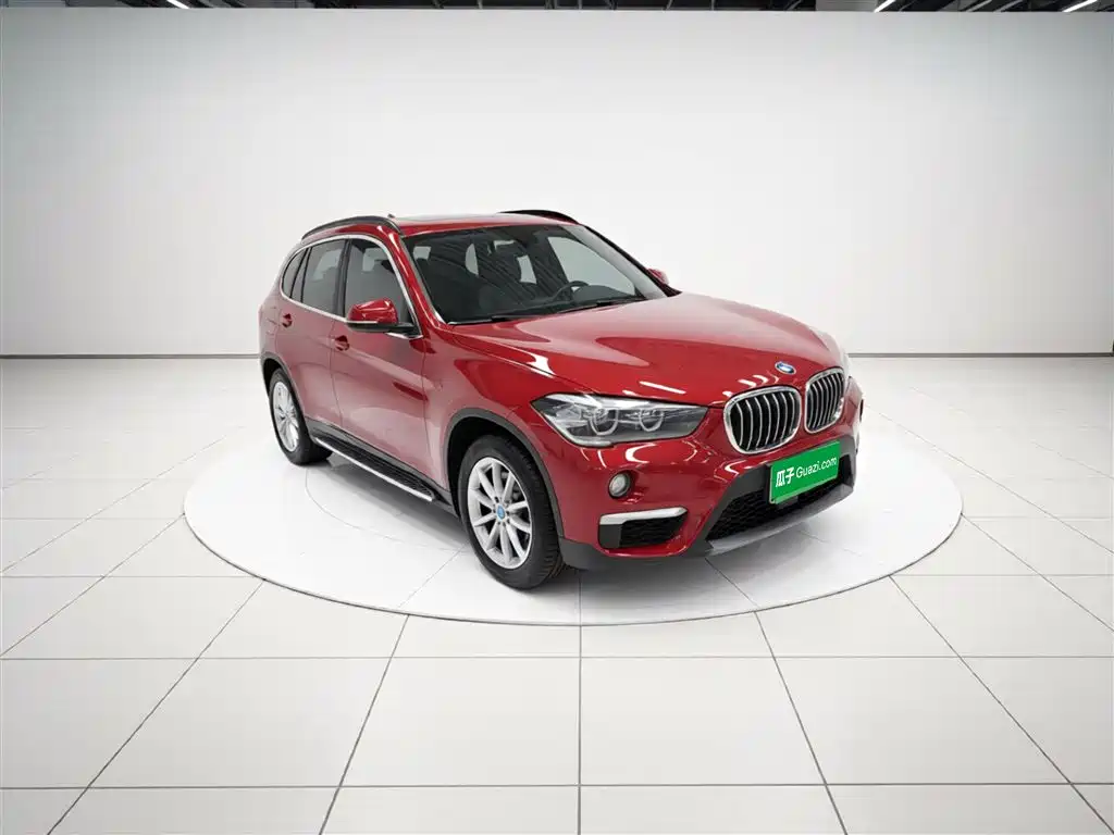 BMW X1 2019 sDrive18Li Fashion Model фото 4