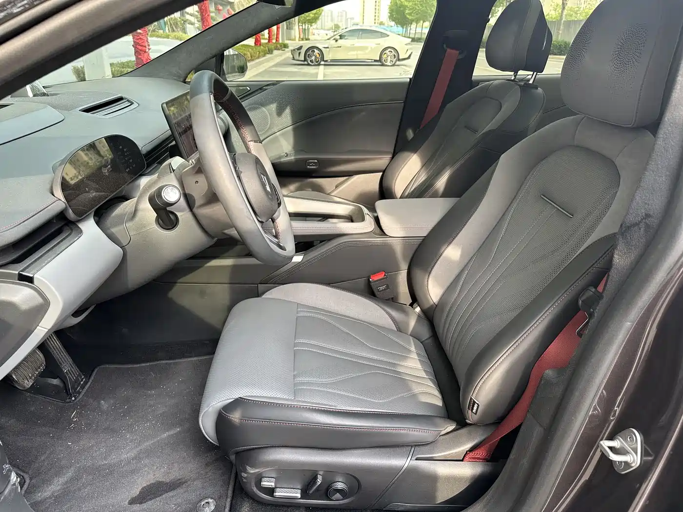 ZEEKR EXTREME KRYPTON 007GT