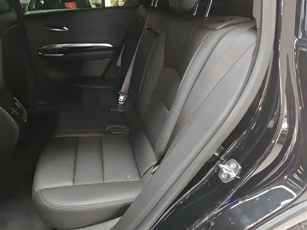 Cadillac XT4 2022 28T FWD Style фото 17