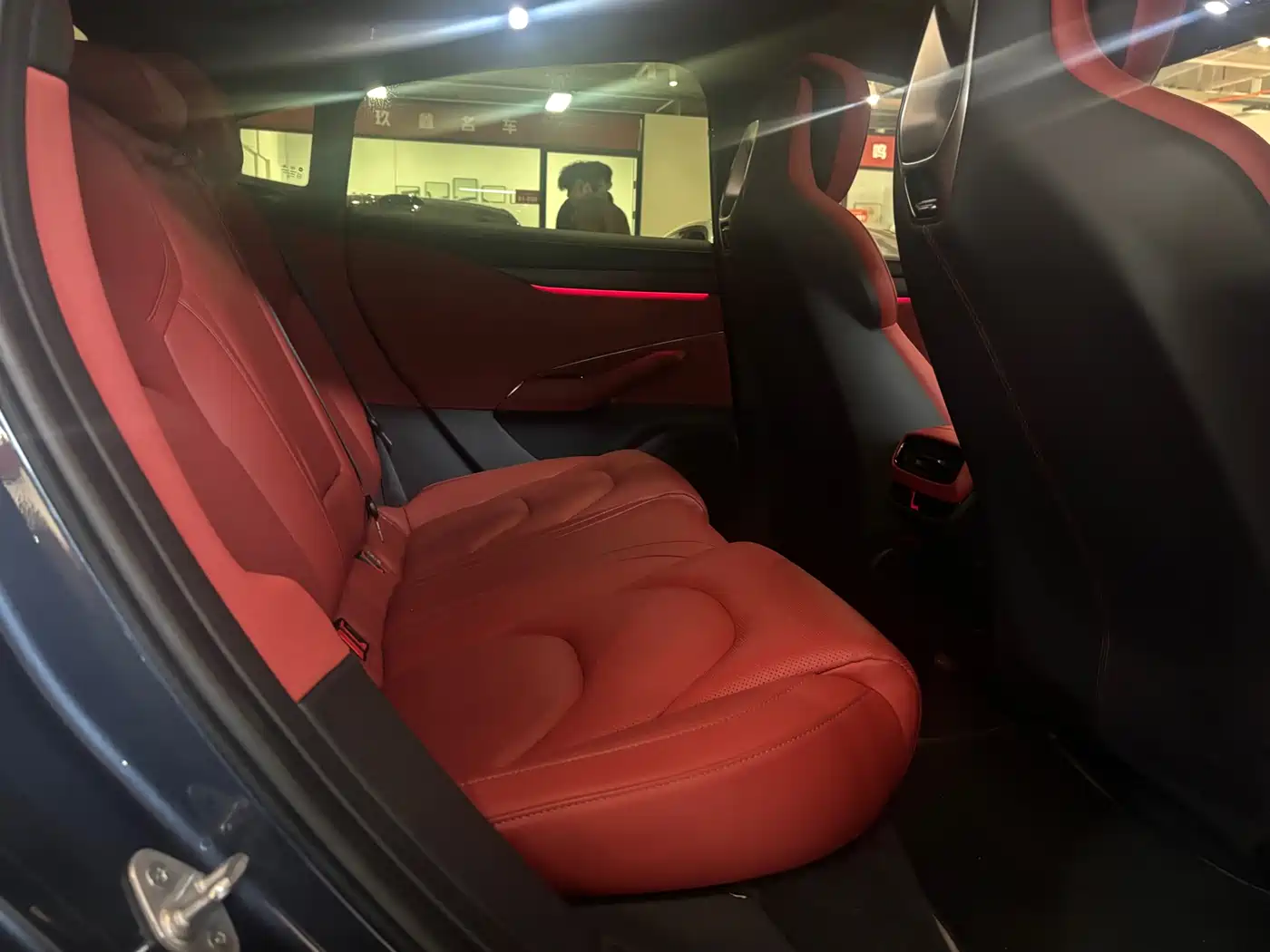 XIAOMI CAR XIAOMI SU7