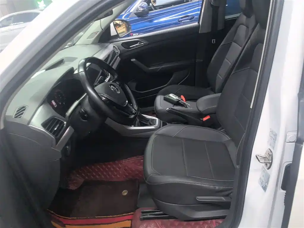 Volkswagen T-Cross 2019 280TSI DSG Luxury Edition фото 15