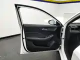 Фото 7 - Roewe i5