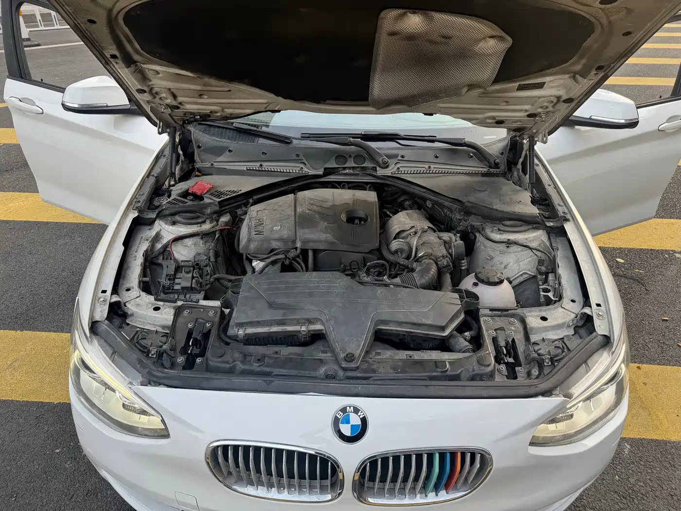 BMW 1 Series (Import) 2013 Facelift 116i Urban Model фото 16