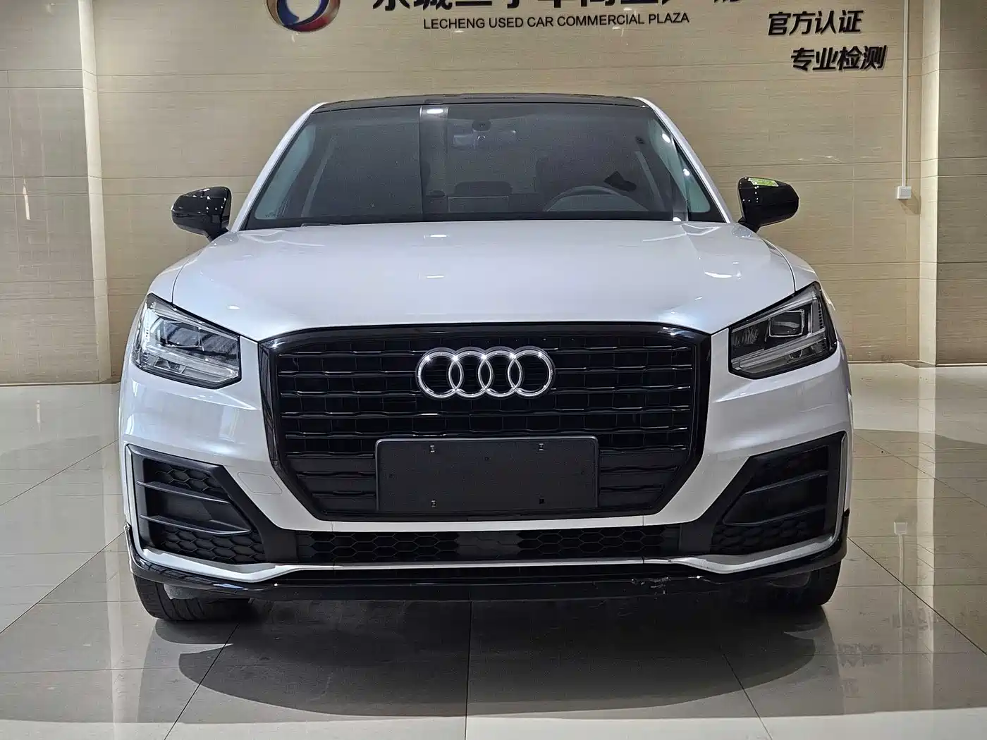 Audi Q2L 2018 35 TFSI Launch Exclusive Edition China VI фото 2