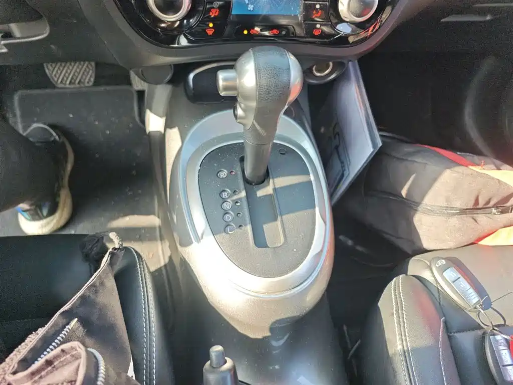 INFINITI ESQ