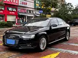 Фото 2 - Audi A4L