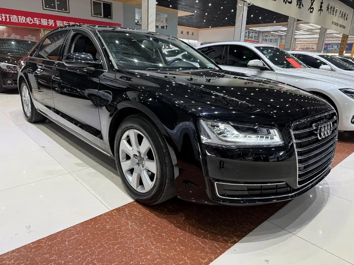 Audi A8 2013 A8L 45 TFSI quattro Luxury фото 2