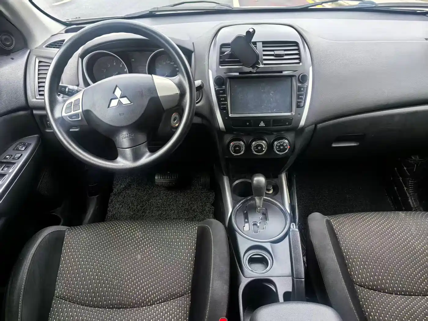Mitsubishi ASX 2013 2.0L CVT 2WD Elite фото 6