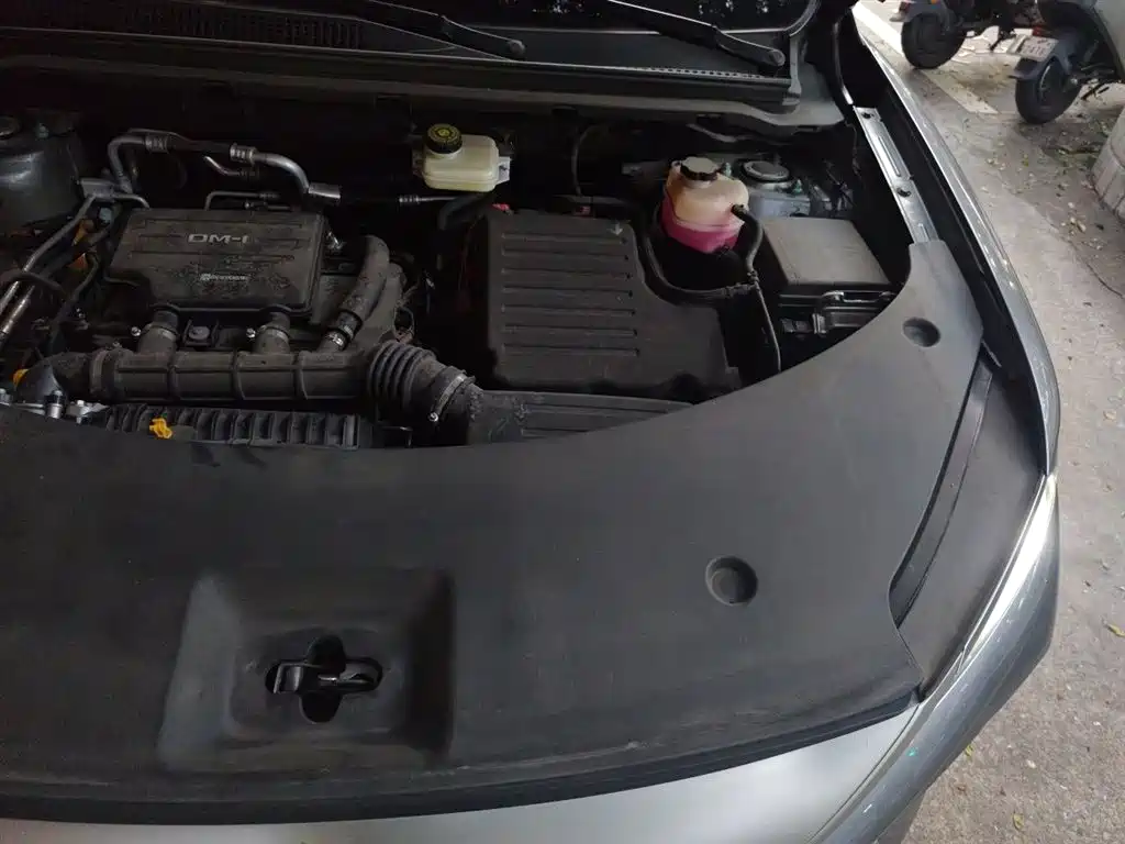 BYD Song Pro New Energy 2025 2nd Generation Smart Drive Edition DM-i 75KM Leading Type фото 22