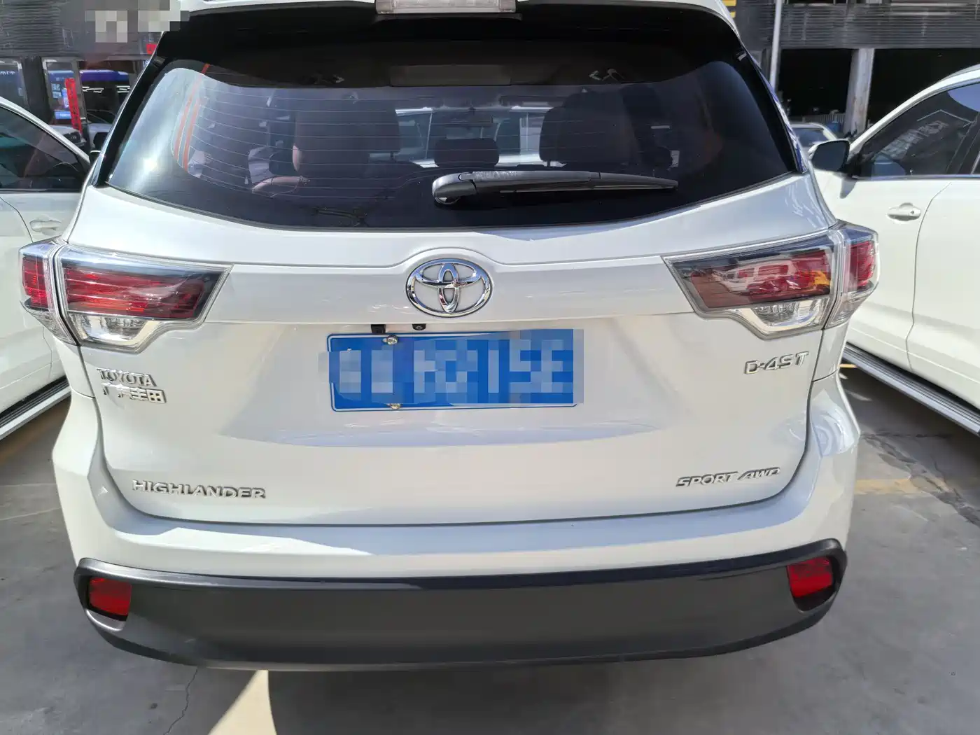 Toyota Highlander 2015 2.0T AWD Luxury Edition 7-seater фото 5