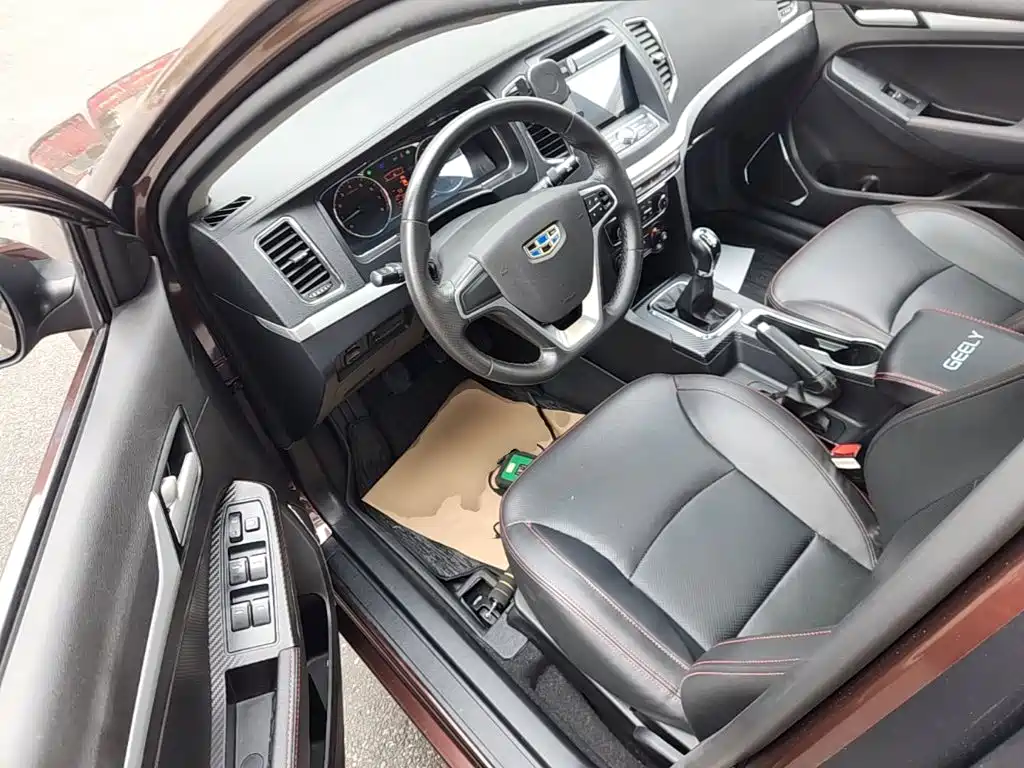 Фото 16 - Geely Vision