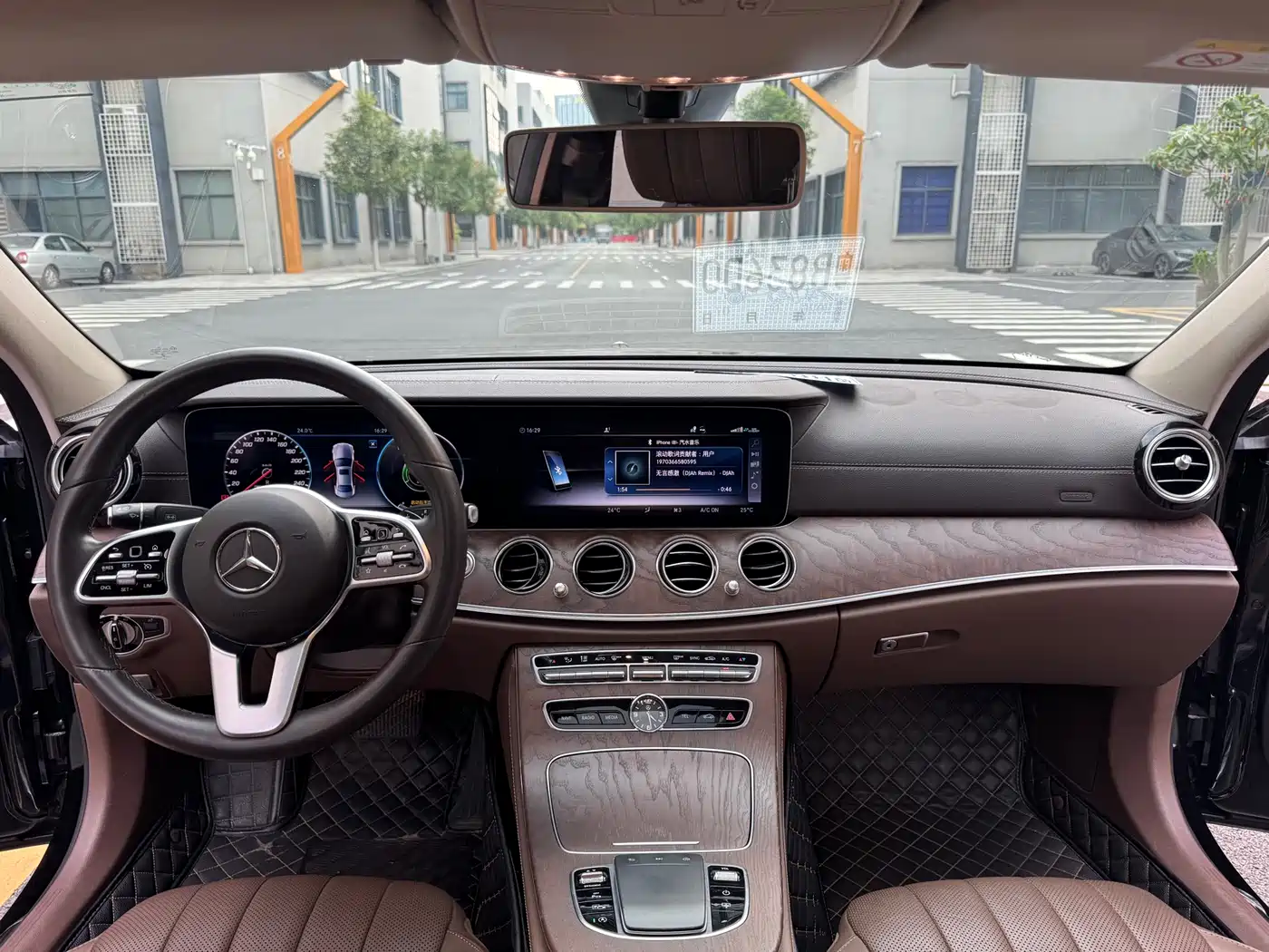 Mercedes-Benz E-Class 2020 Facelift E 300 L Exclusive фото 11