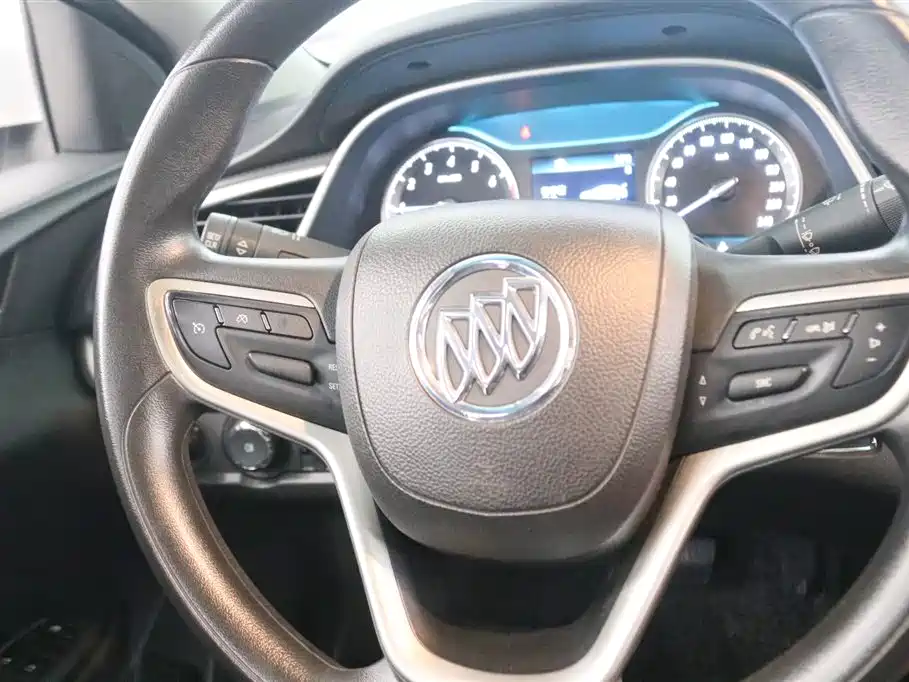 Buick Excelle 2015 18T Dual-Clutch Luxury фото 6