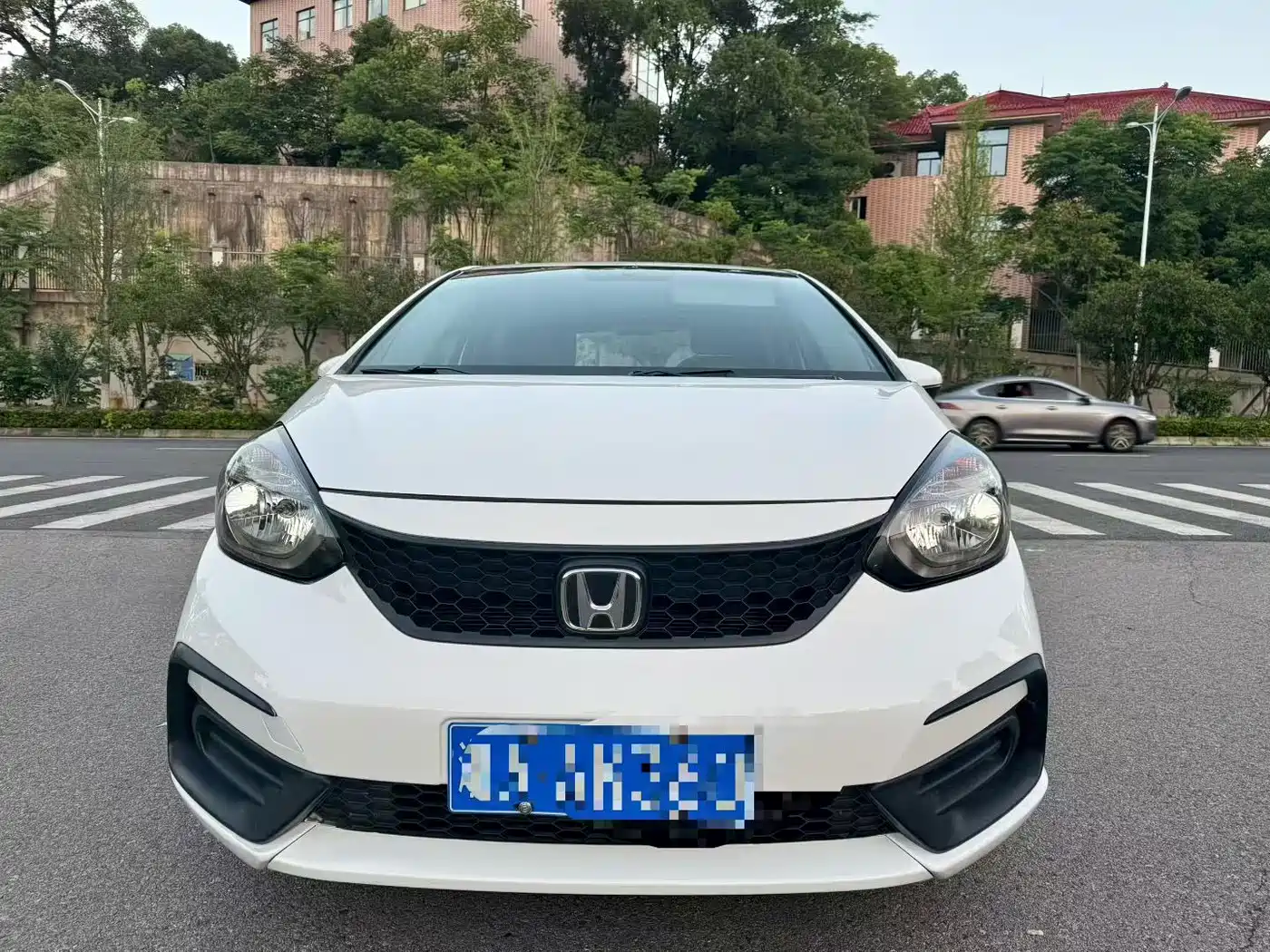 Фото 2 - Honda Fit