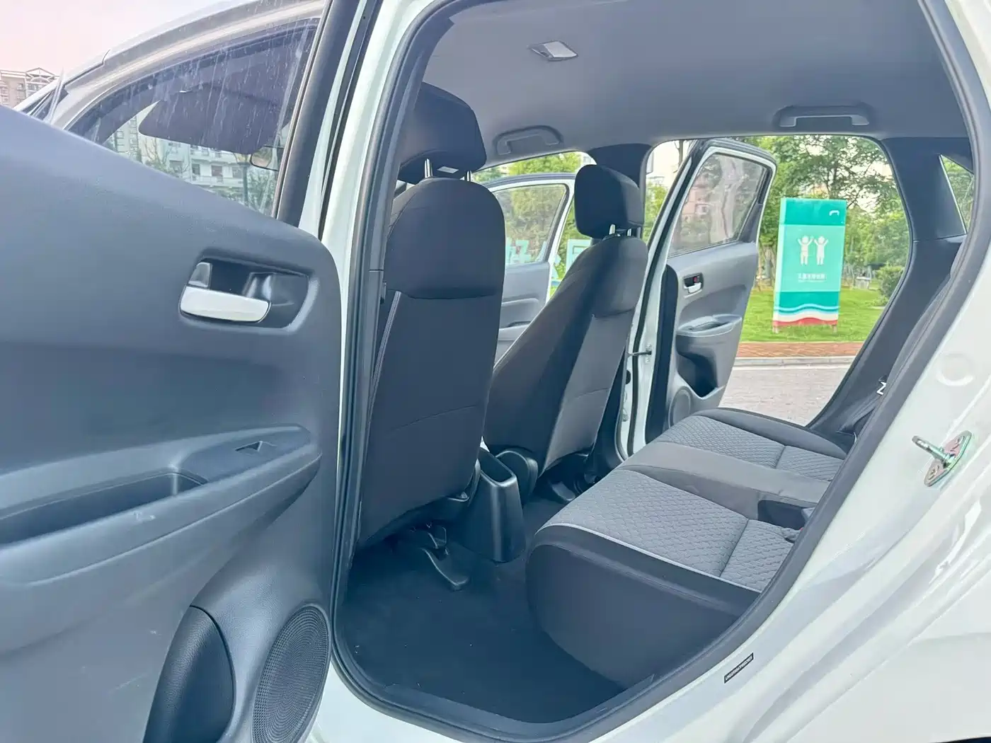 Фото 5 - Honda Fit