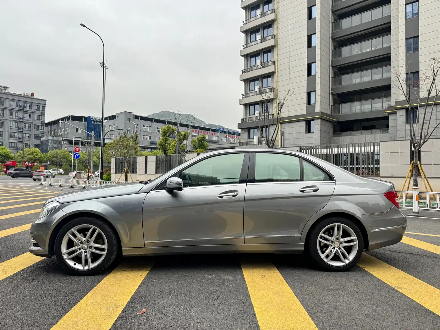 Mercedes-Benz C-Class 2013 C 260 CGI Elegance фото 6