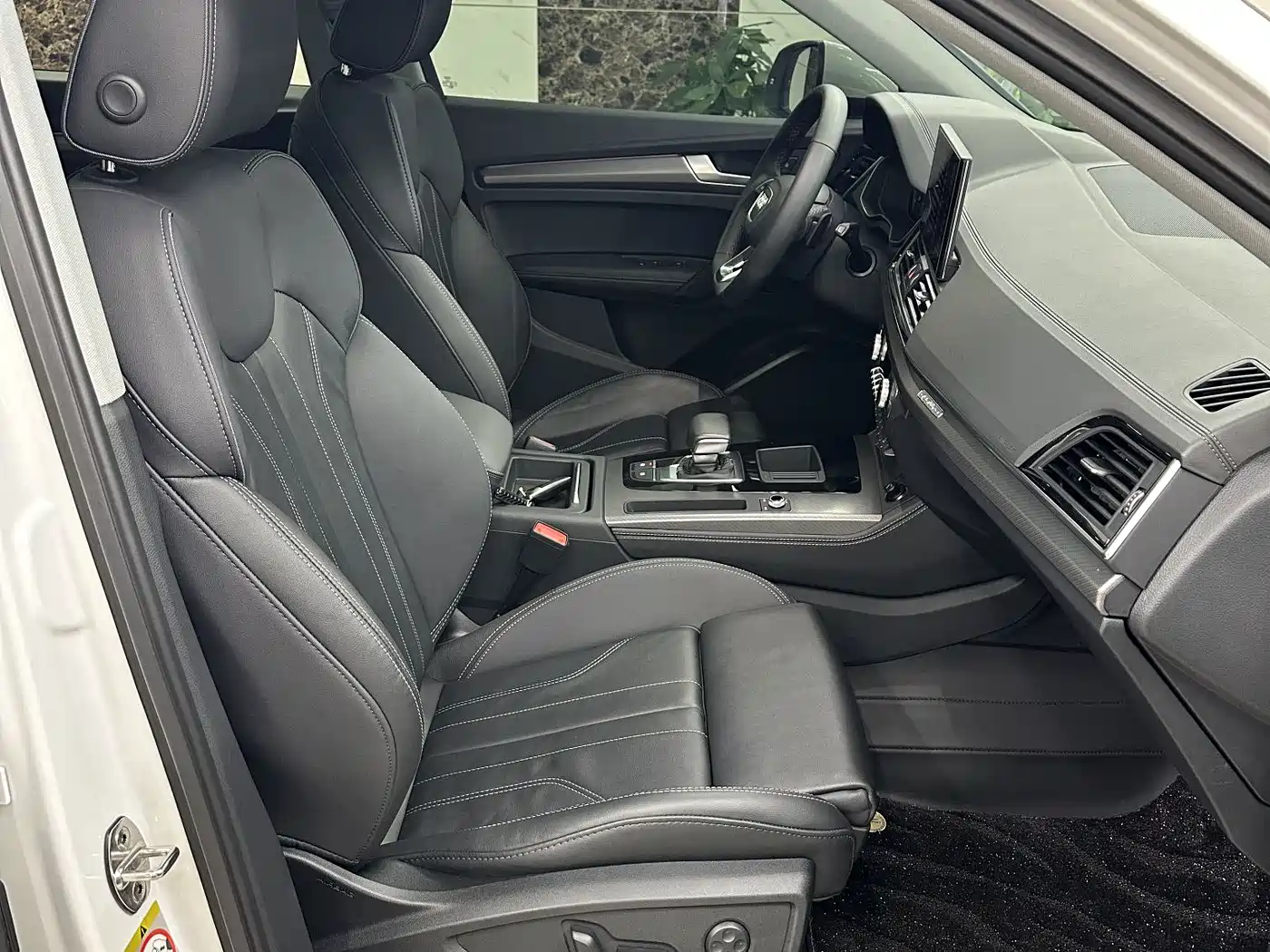 Audi Q5L 2022 40T Luxury Dynamic фото 12