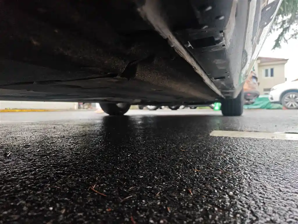 Hongqi H5 2023 1.5T DCT Smart Connect Flag Rhythm фото 17