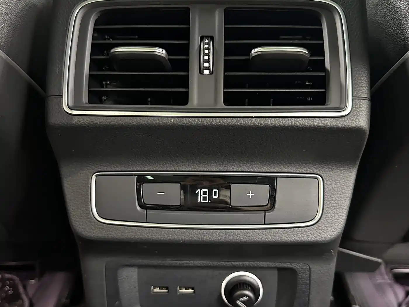 Audi Q5L 2022 40T Luxury Dynamic фото 22