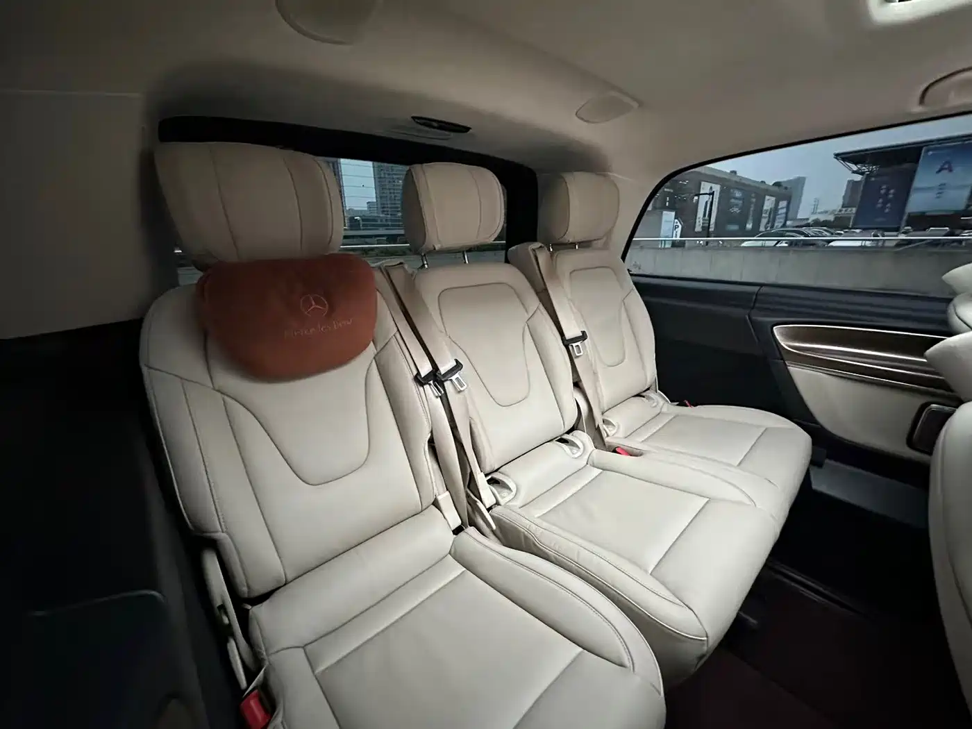 MERCEDES-BENZ V CLASS