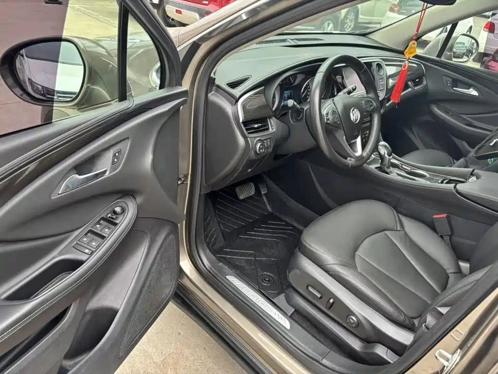 Фото 16 - Buick Envision Plus