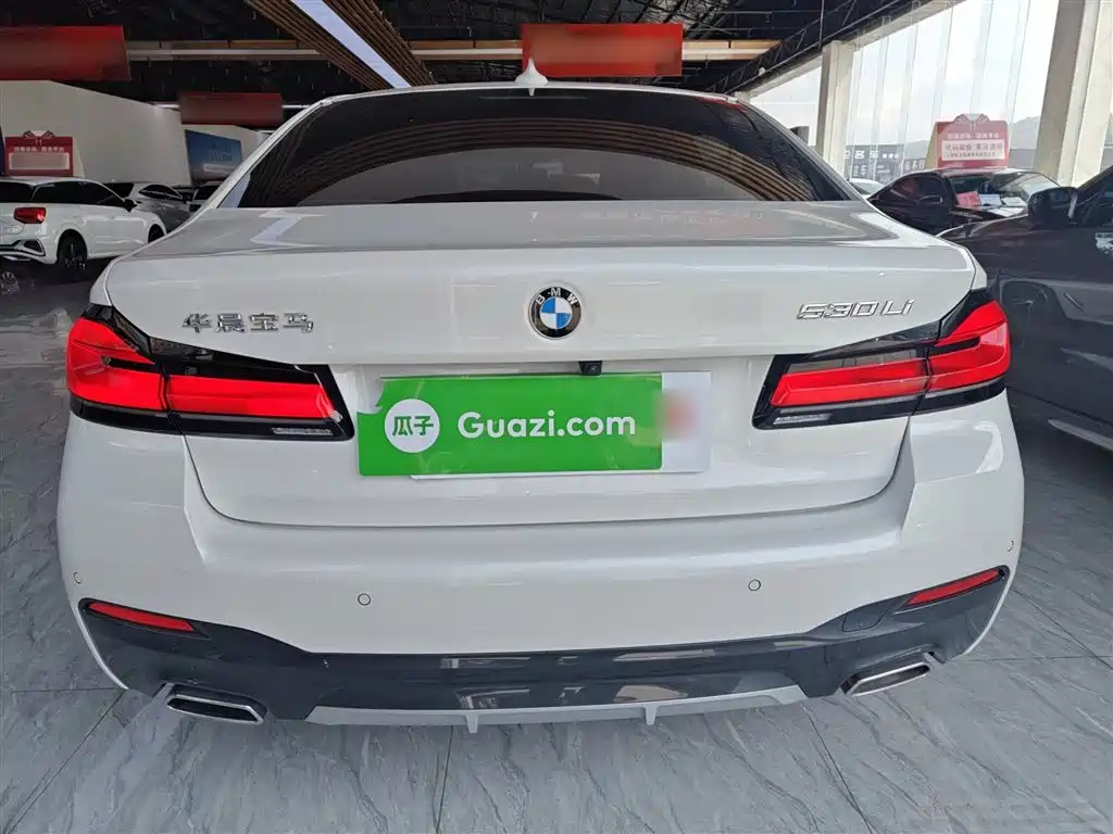BMW 5-SERIES