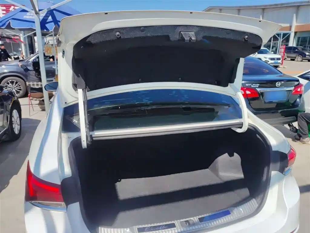 Buick Excelle 2021 Exemplar 1.5L Auto Elite фото 15