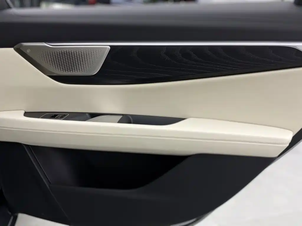 Cadillac CT6 2024 2023 28T Luxury Edition