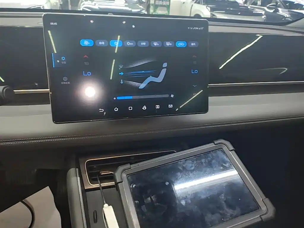 BYD Qin L 2024 DM-i 120KM Leading фото 13