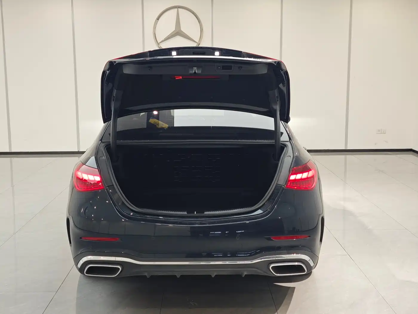 Mercedes-Benz C-Class 2023 Facelift C 260 L Sport Edition фото 16
