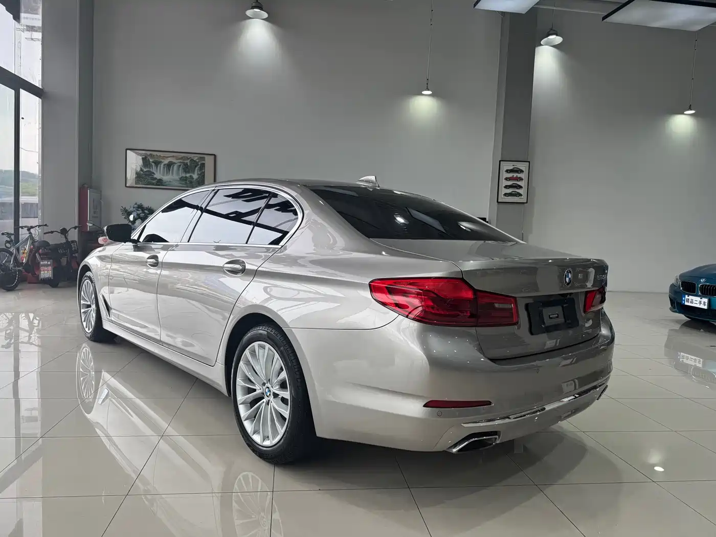 Фото 6 - BMW 5 Series