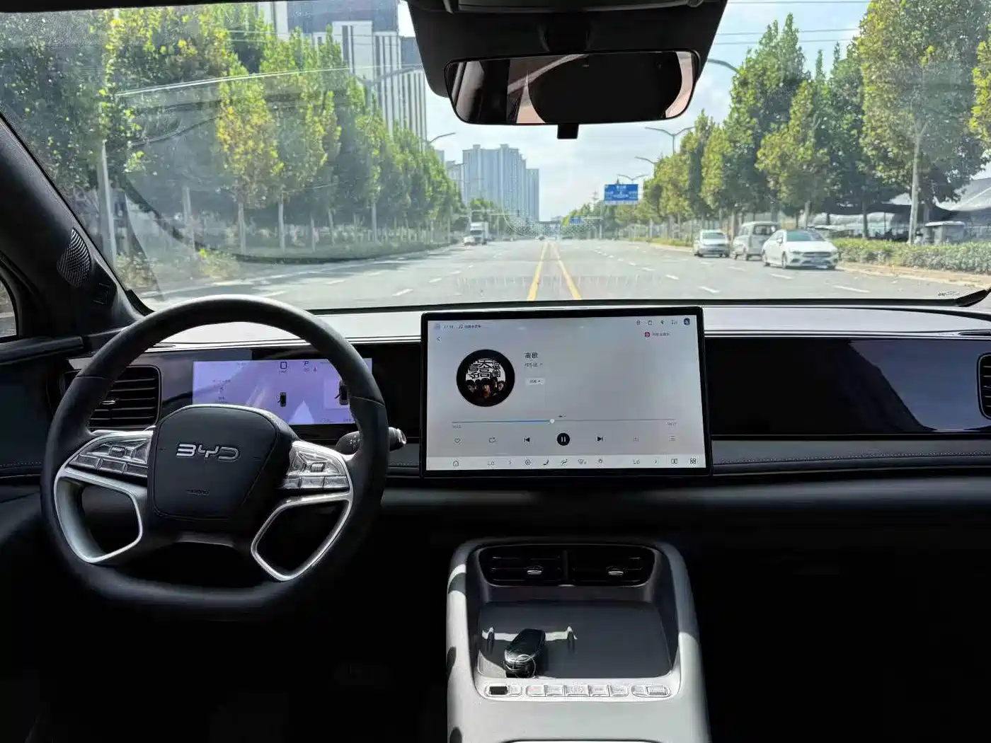 BYD Hai Shi 05 EV 2025 2025 520KM Smart Navigation Edition