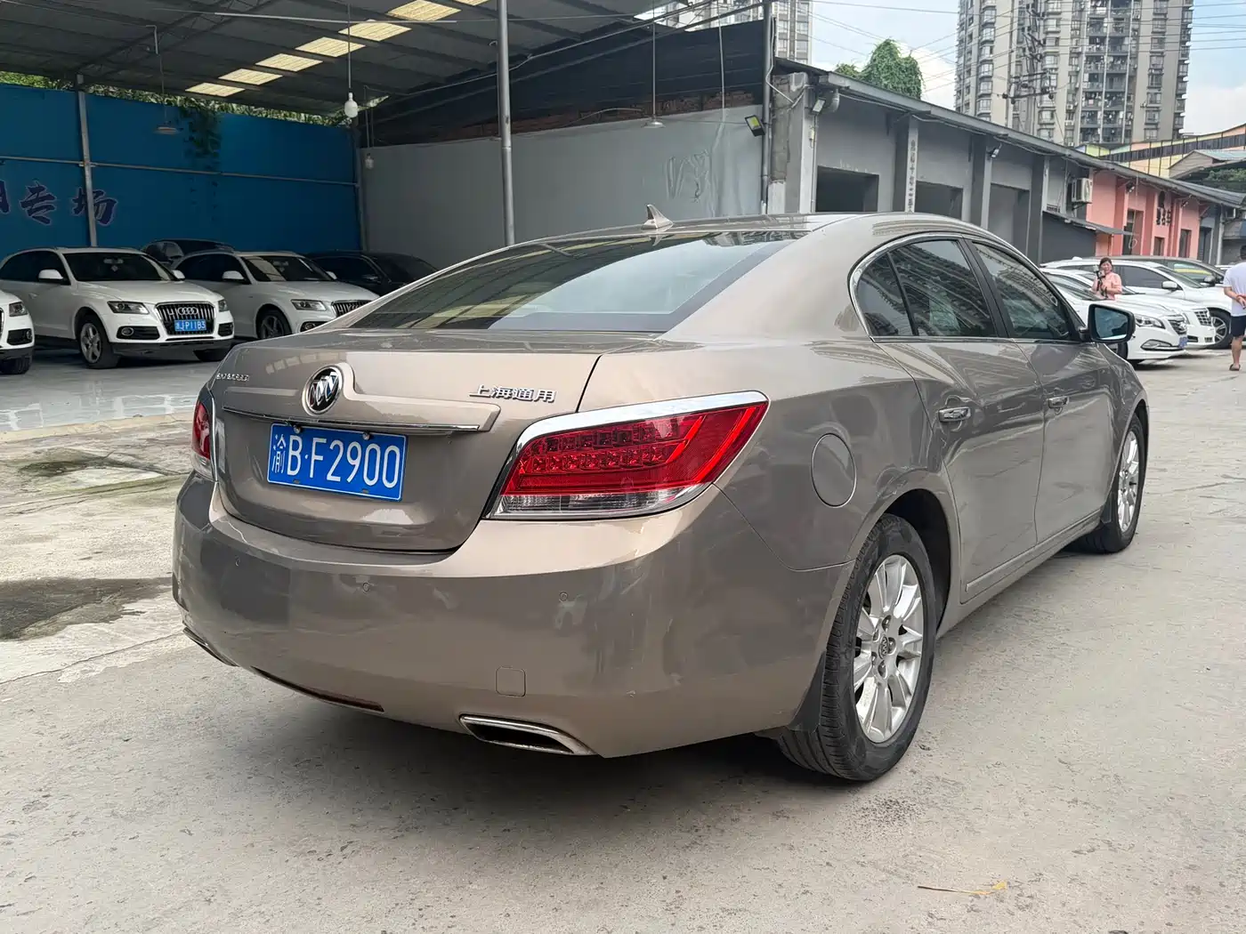 Buick LaCrosse 2012 2.4L SIDI Luxury Edition фото 5