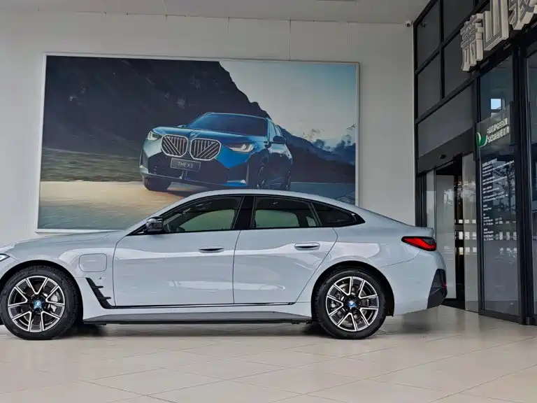 BMW i4 2025 2023 eDrive40